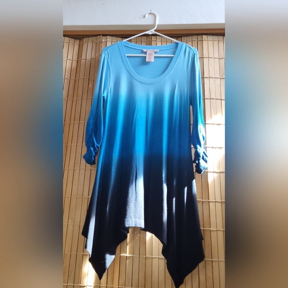 Stunning blue dip dye ombre Ladies tunic by Philosophy in Size Small. N.W.O T. - Picture 3 of 7